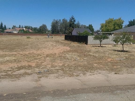 4th image of 17608 Fairfield Dr
