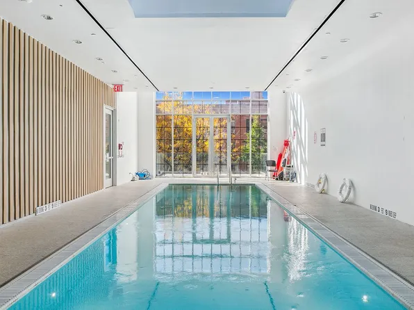 300 W 122nd St #12B, New York, NY 10027