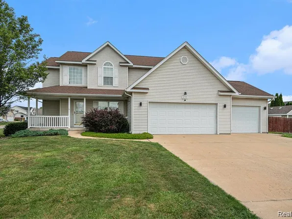 6320 Ruidoso Dr, Saginaw, MI 48603