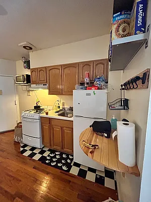 Rented by Corcoran | media 13