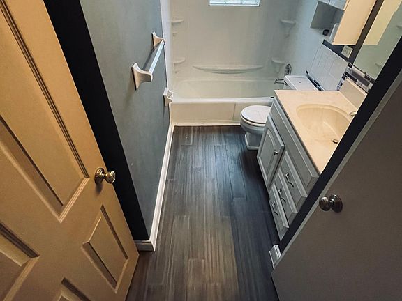 4th image of 1361 Orkney Ave #1361