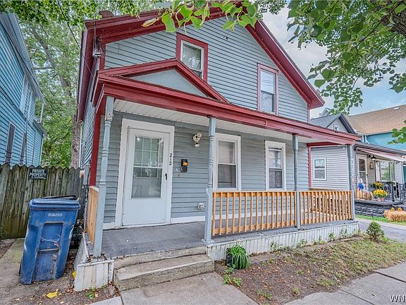 3rd image of 212 East St