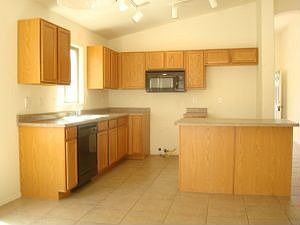 5th image of 18442 W Eva St