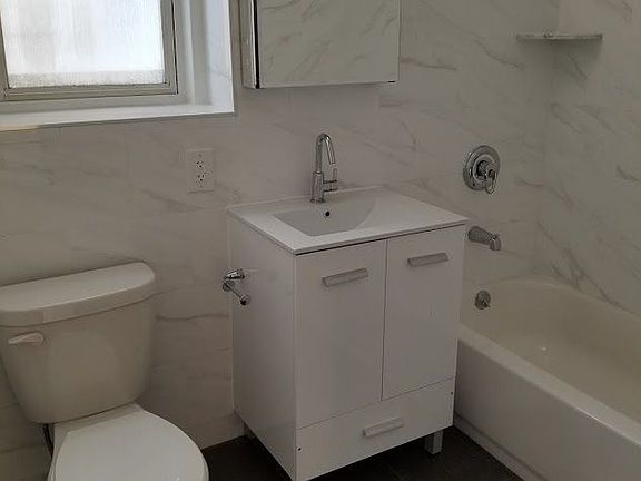 5th image of 2686 Ocean Ave APT A5