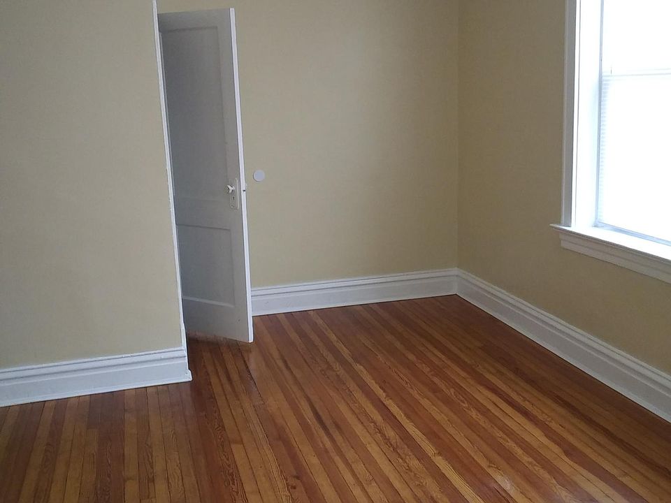 1st image of 2649 Utah St #2