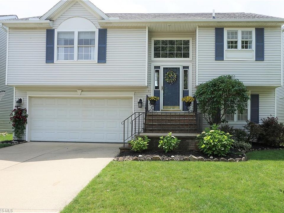 1st image of 9558 Cyprus Ln