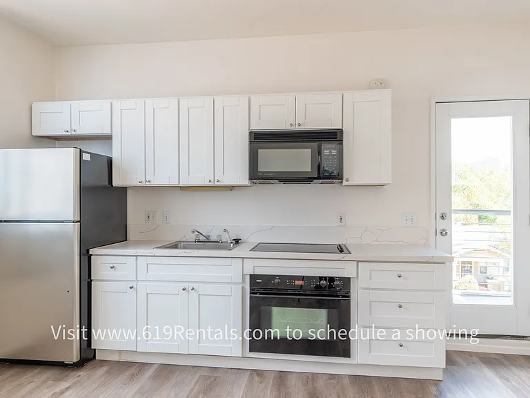 2084 Kettner Blvd #35 — Photo 5