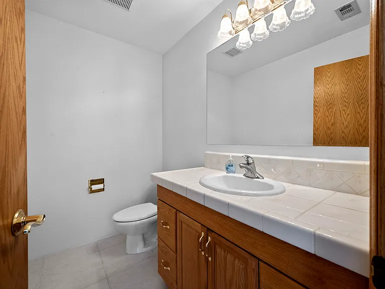 14364 Galleon Ln — Photo 17
