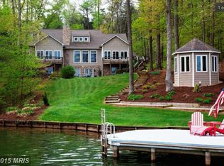 643 Busbees Point Rd, Mineral, VA 23024