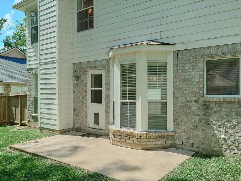 188 N Golden Arrow Cir — Photo 4