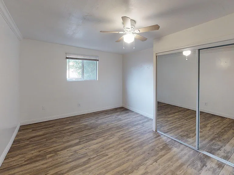 5484 Baja Dr — Photo 8