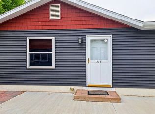 715 Birch St, Crookston, MN 56716