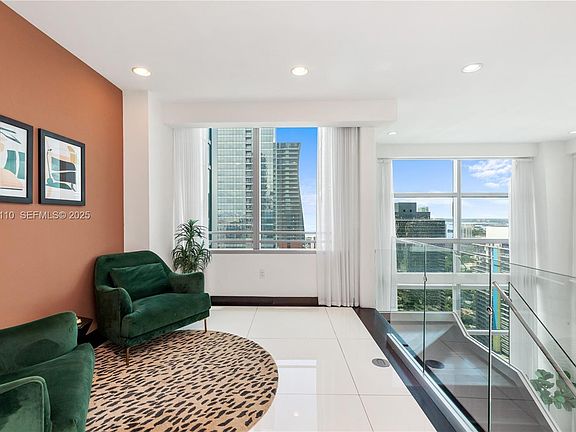 5th image of 1395 Brickell Ave #3404