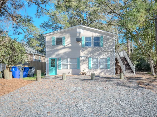 100 NE 43rd St, Oak Island, NC