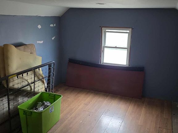 3rd image of 440 N Ball Kerr Ave