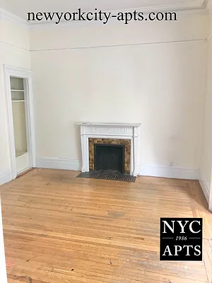 Rented by New York City Apartments | media 14
