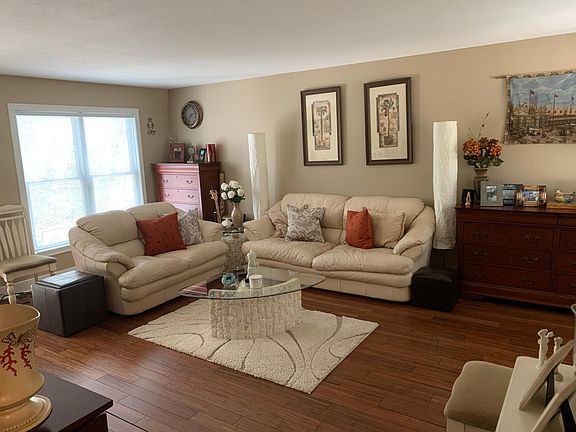 4th image of 6116 Summerset Dr