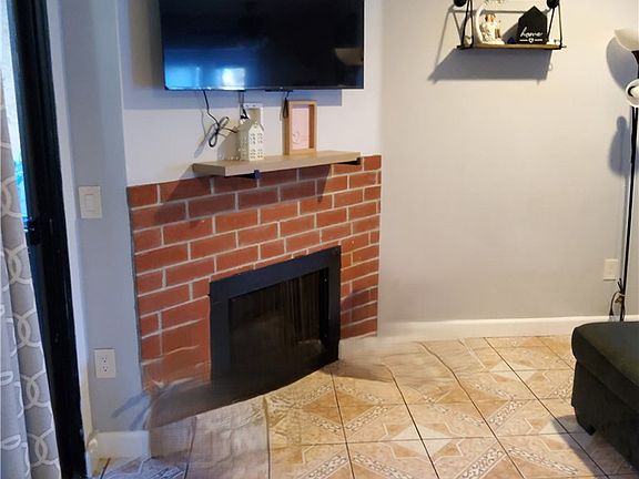 4th image of 13540 Hubbard St Unit 10