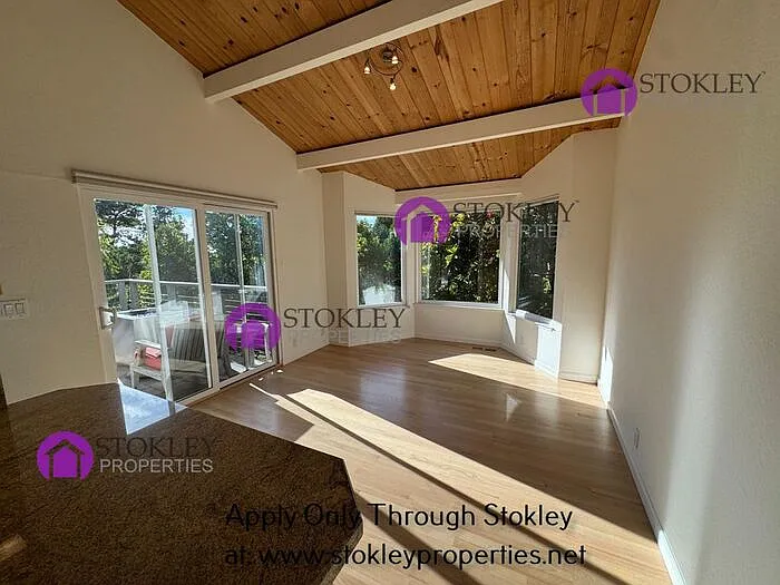 155 Farallon Ct — Photo 9