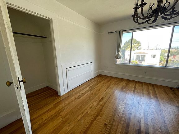 Bedroom 1 Front bdrm