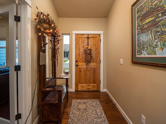 3rd image of 5314 N Scenic Ln