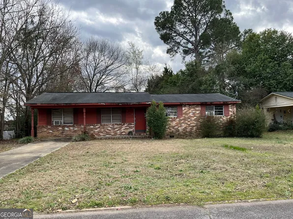 210 Palomino Ln, Warner Robins, GA 31088