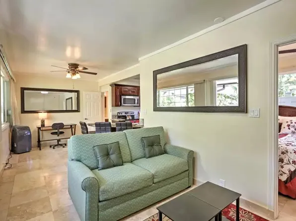 1965 Ala Wai Blvd APT 1, Honolulu, HI 96815