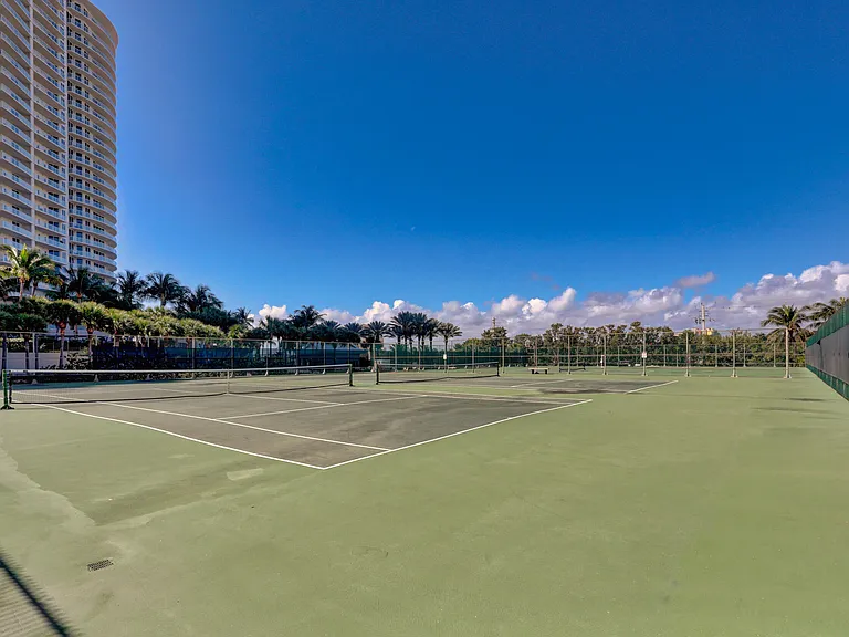 2800 N Ocean Dr #A — Photo 46