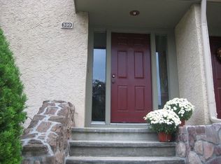 399 Lynetree Dr, West Chester, PA 19380