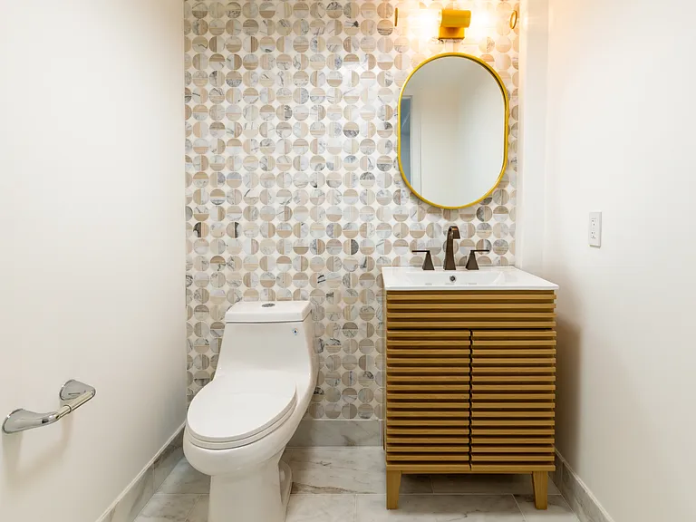 101 N Clematis St #406 — Photo 4