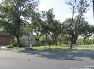 1143 Gruene Rd, New Braunfels, TX 78130