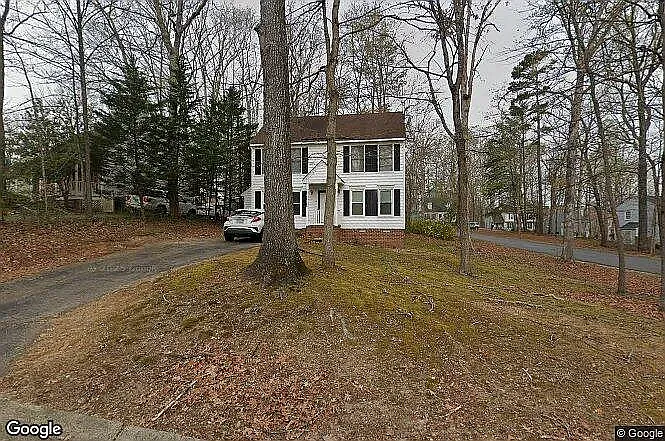 2100 Deer Meadow Ln — Photo 2