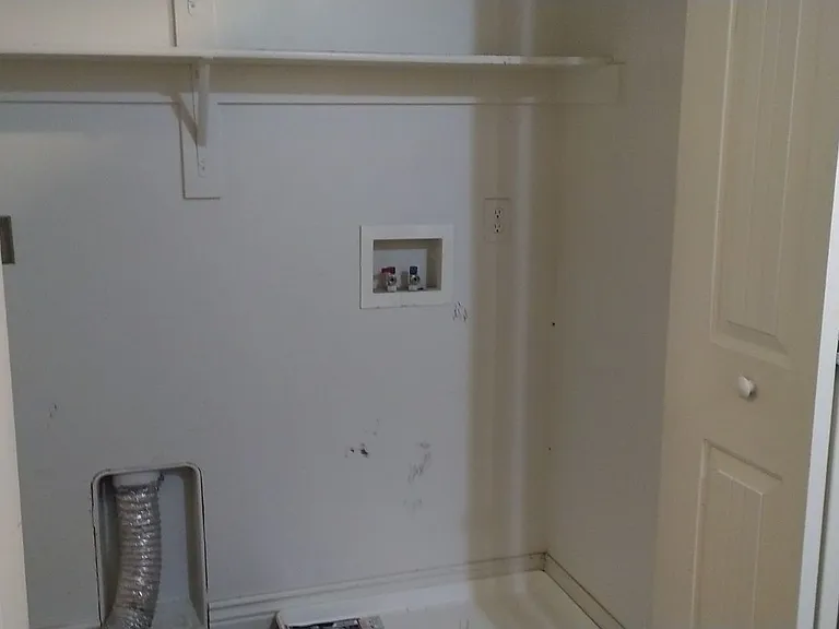 520 W 1570 N #104 — Photo 17