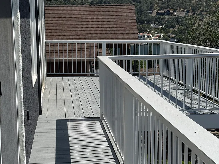 wrapped around balcony