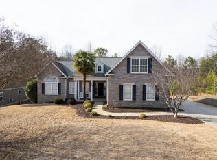 109 Martins Pointe Dr, Seneca, SC 29678