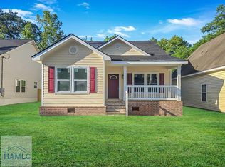 2003 Tuskegee St, Savannah, GA 31405