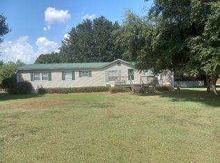 203 Swallow Cir, Robertsdale, AL 36567
