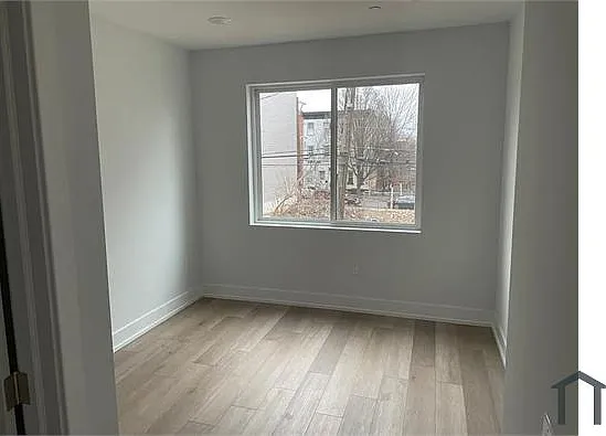 2156 N Darien St #3 — Photo 6