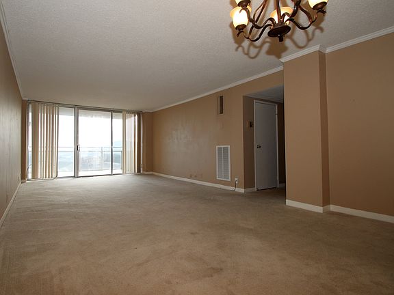 Welcome home! Very open living room and dining room combo le