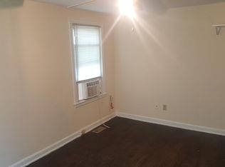 1107 Dewey St, Grandview, MO 64030