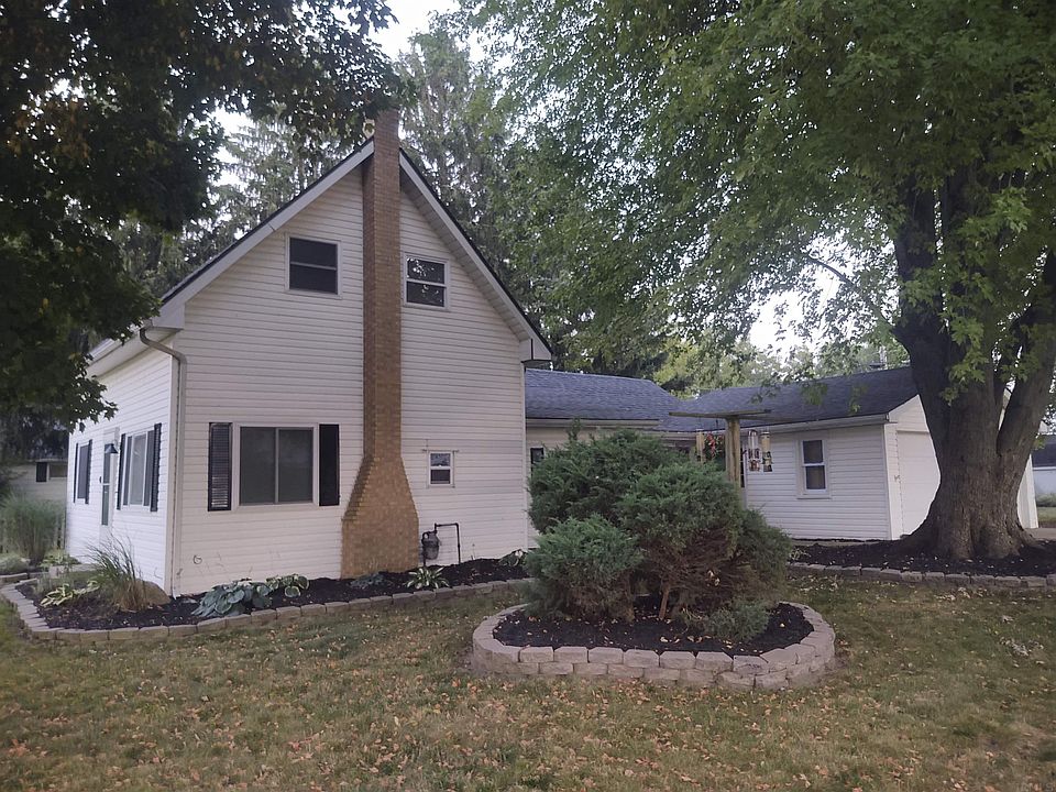 1st image of 402 E Lincoln St