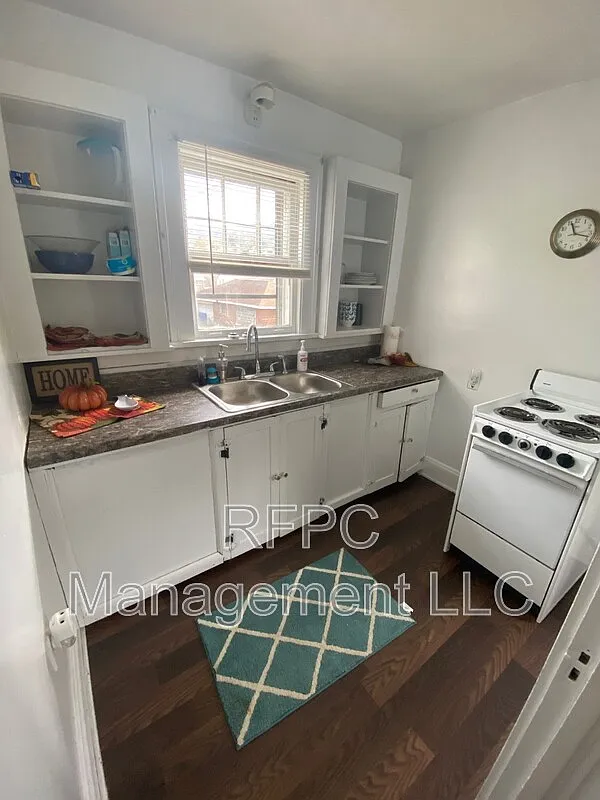 1 bed, 1.0 bath, 600 sqft, $525 — Photo 1