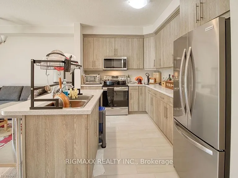 2104 Evans Blvd — Photo 18