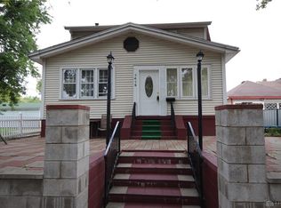 1415 Ray St, Dayton, OH 45404