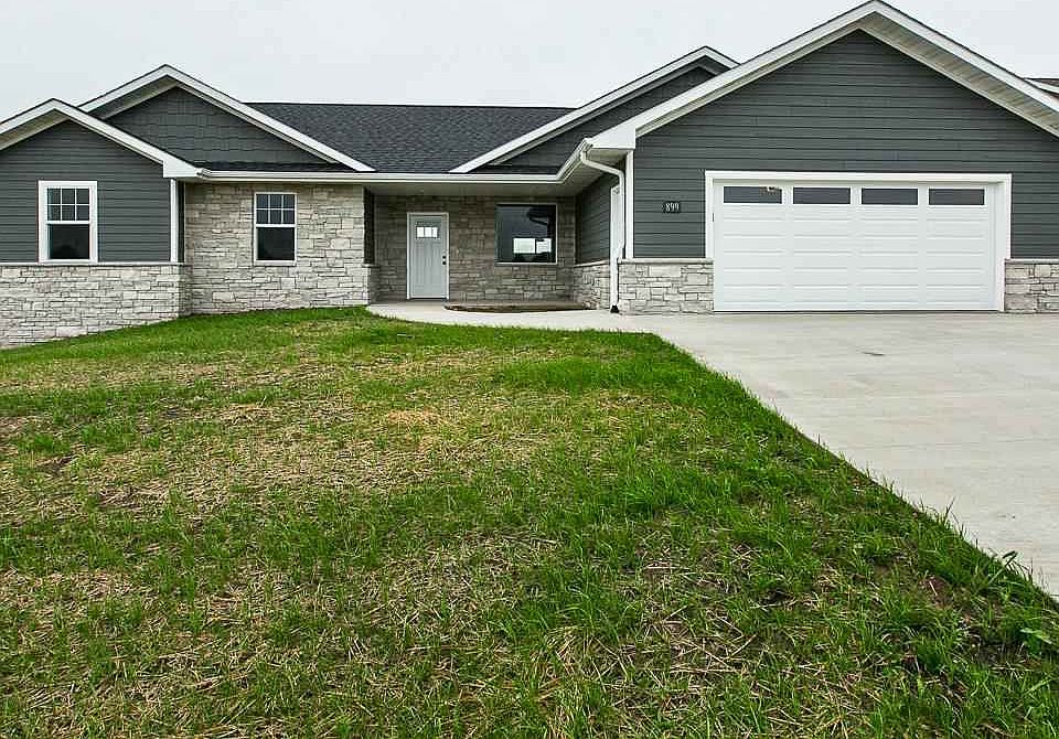 1st image of 940 Kinzlee Ct