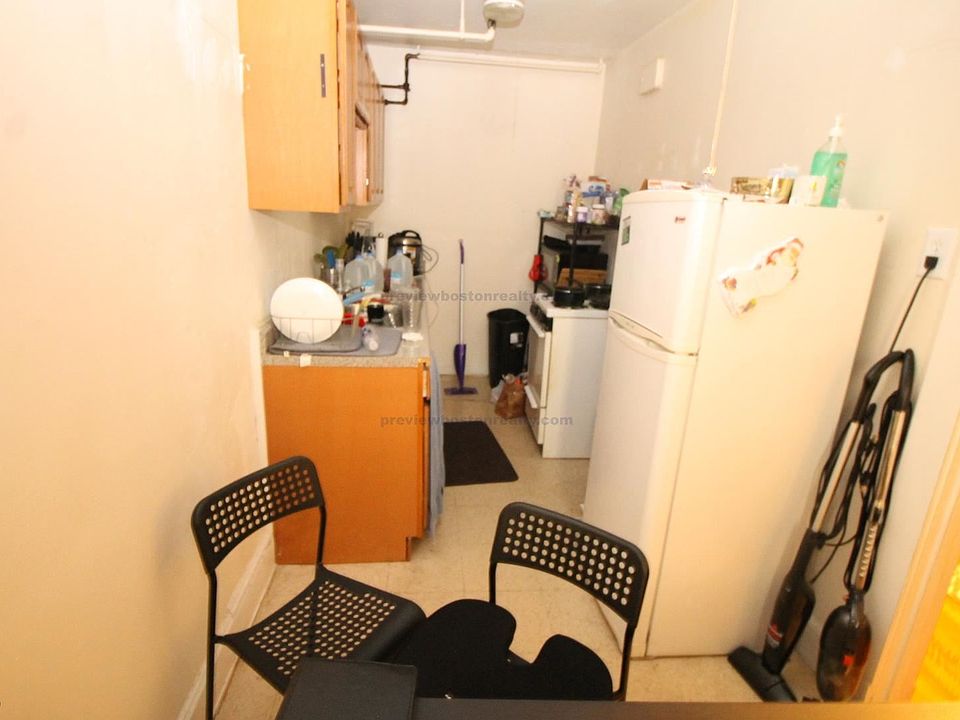 1st image of 1615 Commonwealth Ave #5OJ