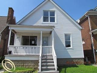 1st image of 3033 Evaline St