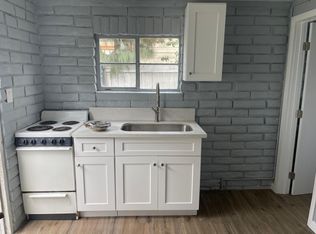 3477 5th St APT A, Riverside, CA 92501