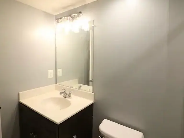 6238 Summit Point Ct — Photo 24