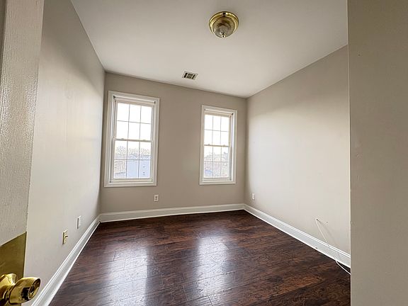 5th image of 112 4th Ave #3A